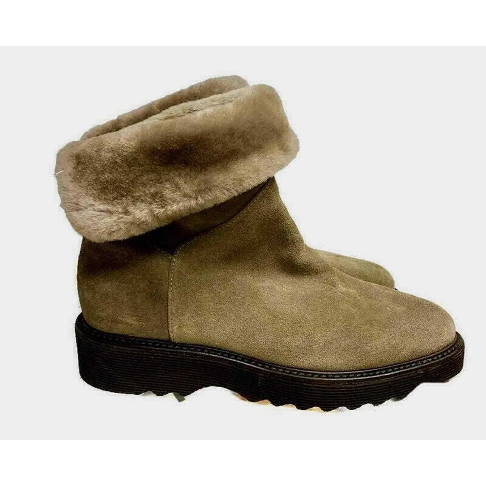 Aquatalia Kimberly Women's Weatherproof Genuine Shearling Women's Boots 6.5