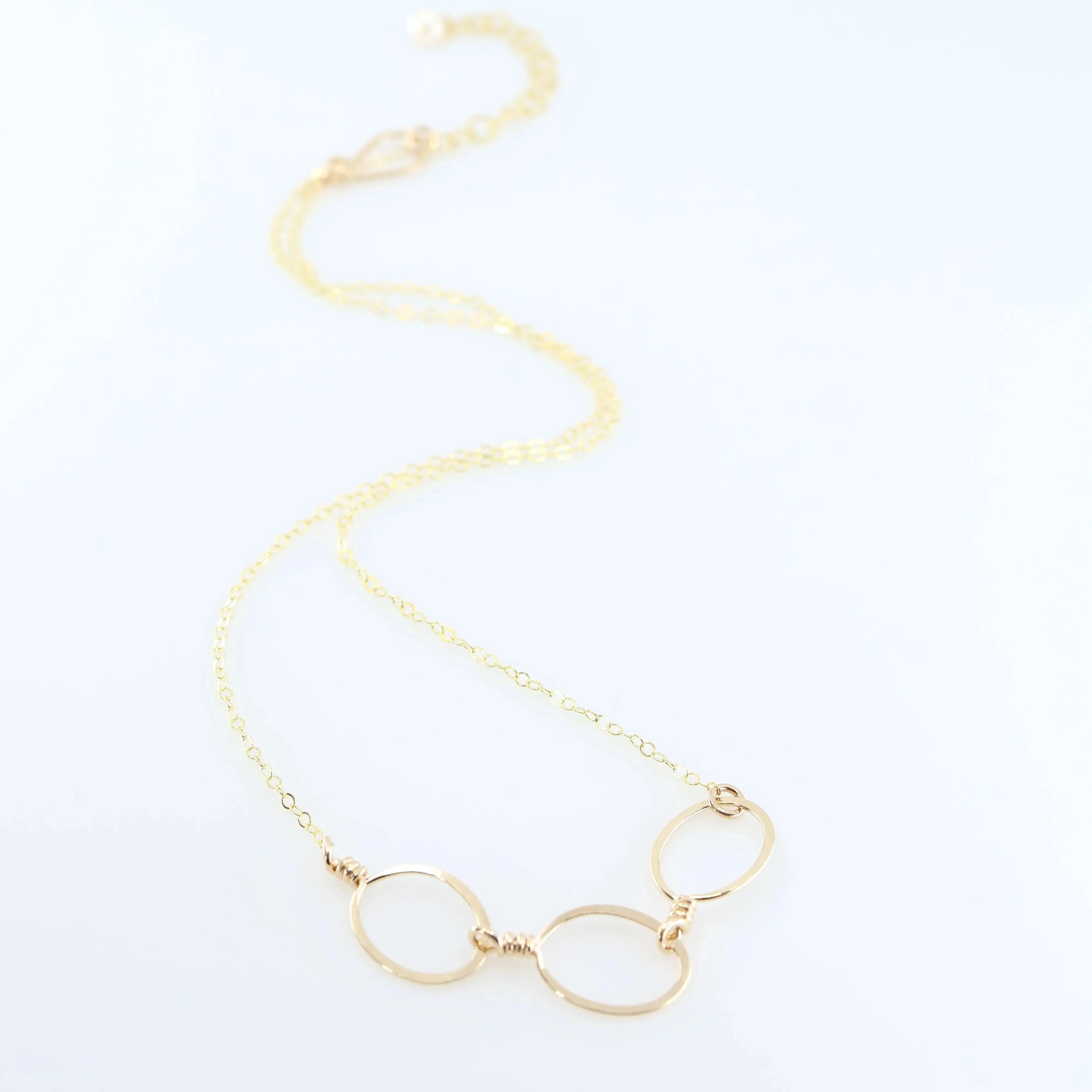 Forged 3 Oval Necklace