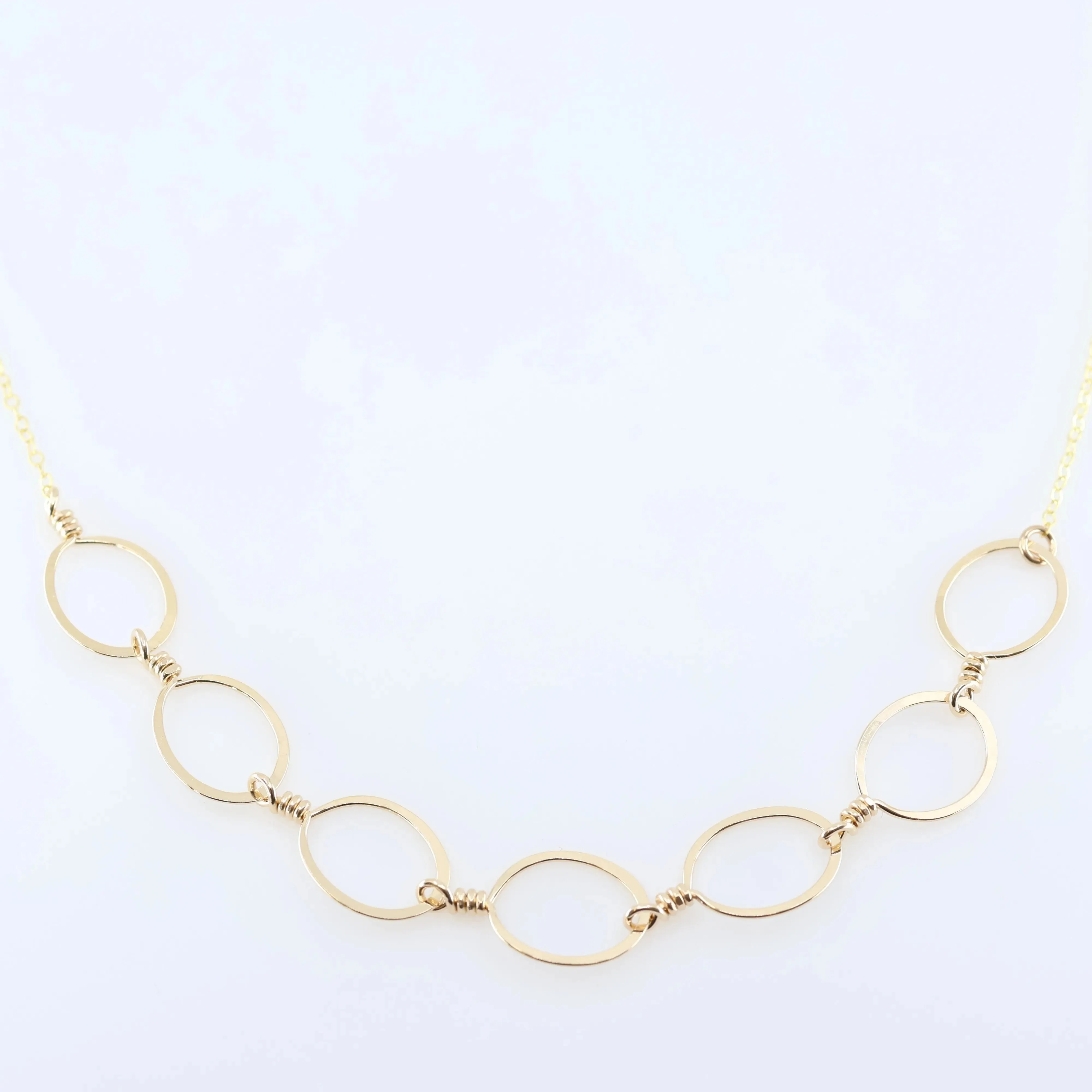 Forged 7 Oval Necklace