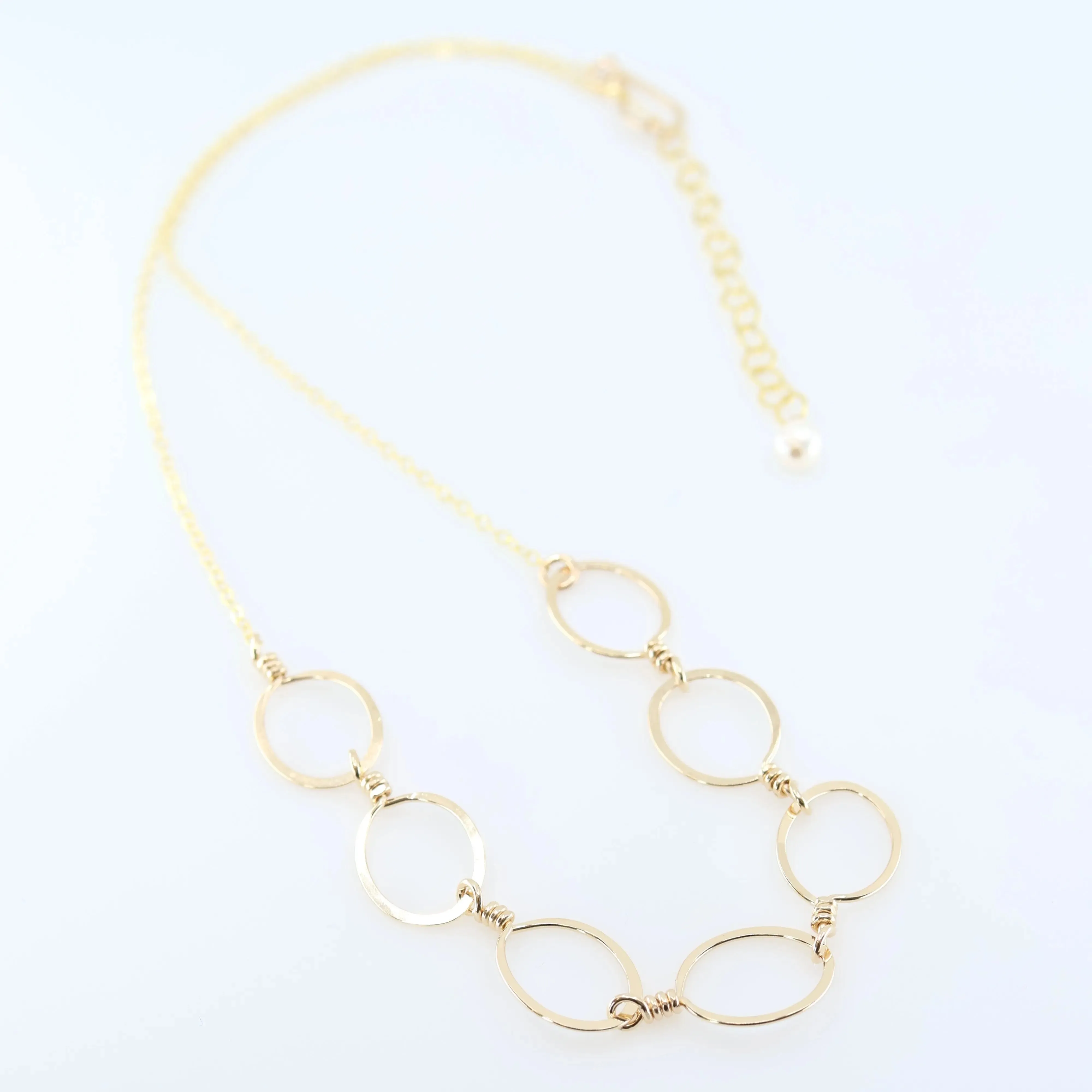 Forged 7 Oval Necklace