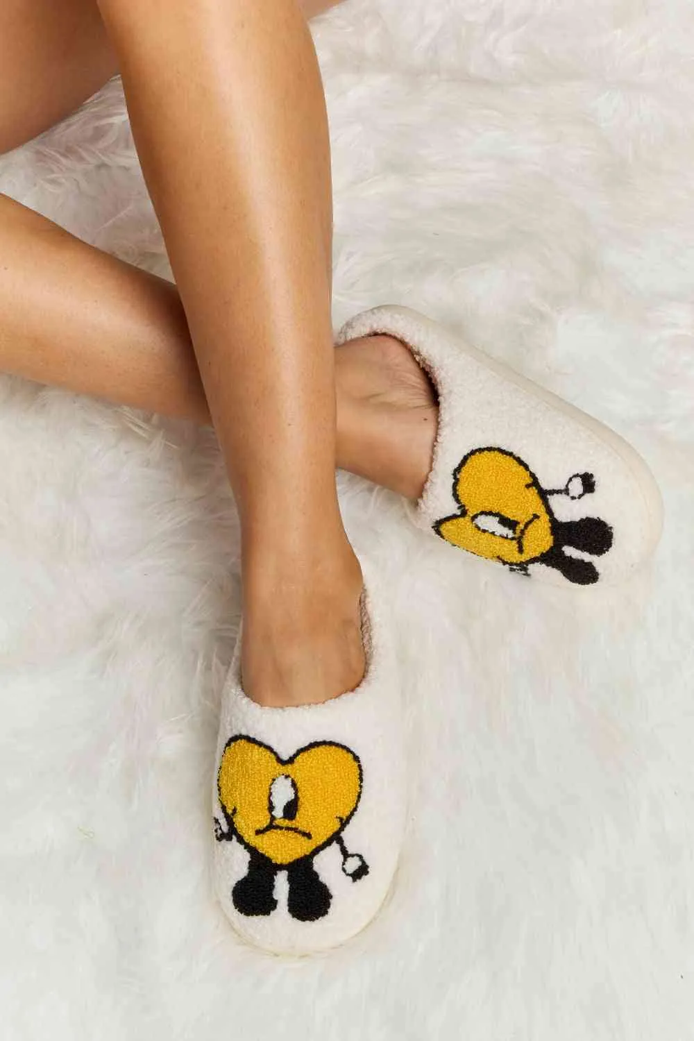 Heart Print Plush Slippers