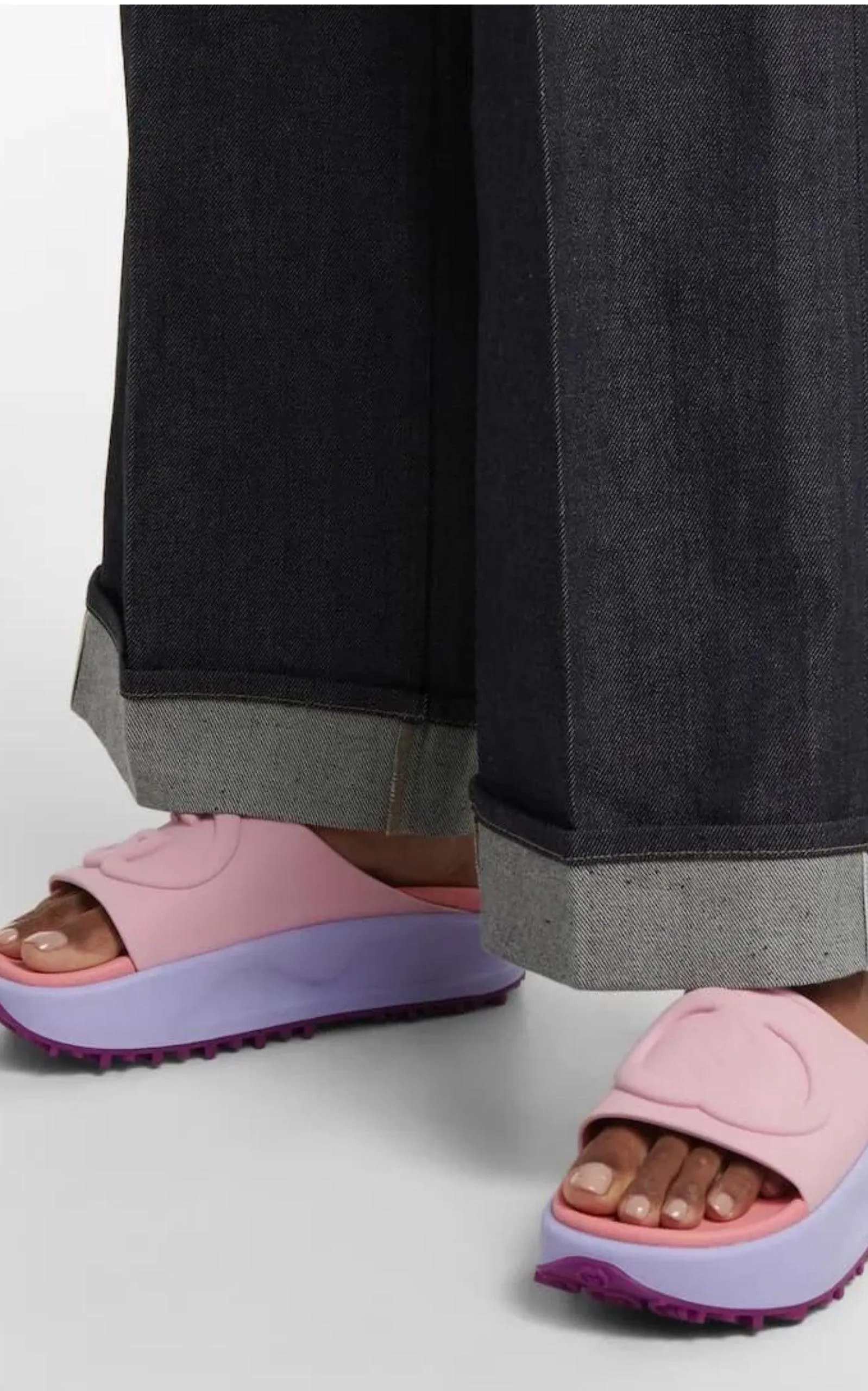Miami GG-Embossed Pink Rubber Slides