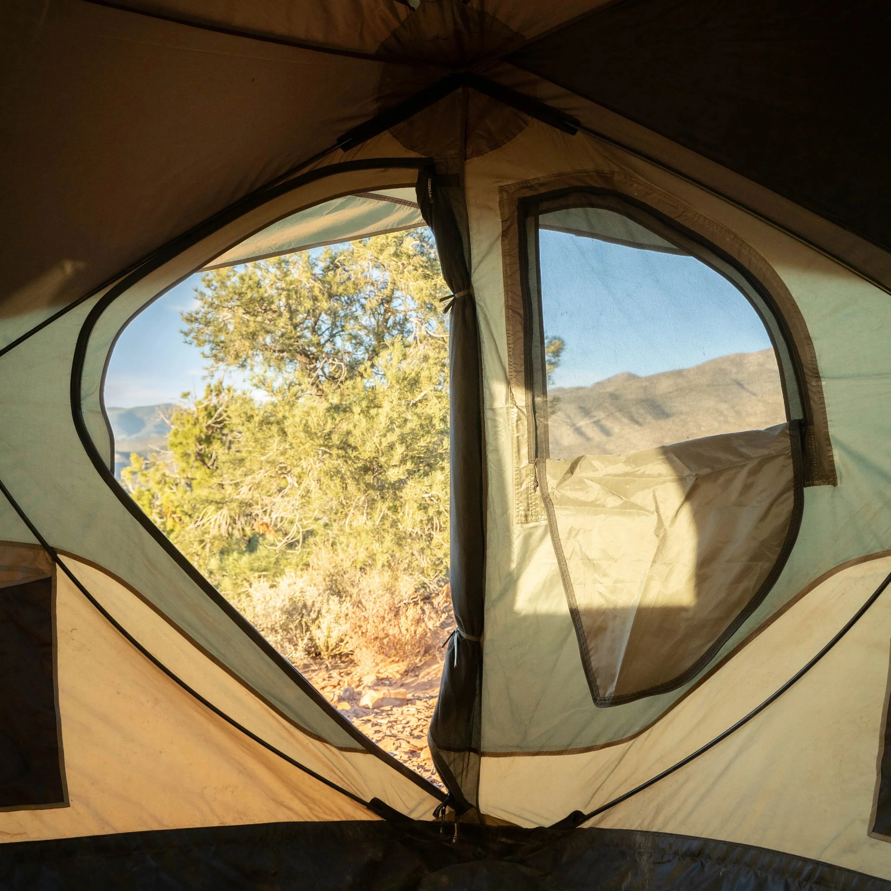 T4 Hub Tent Overland Edition - Alpine Green