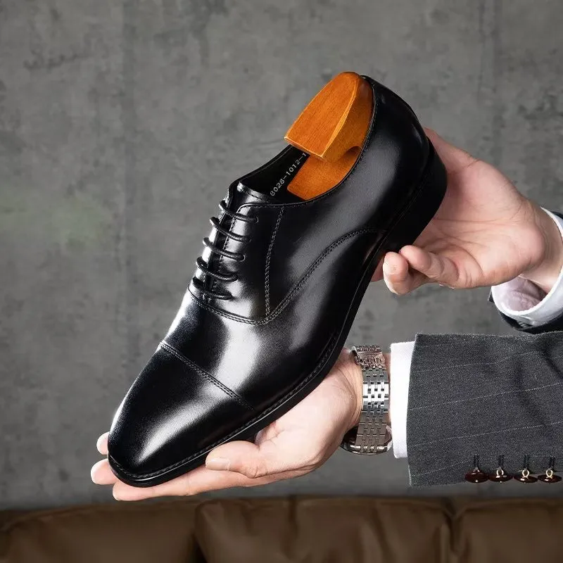 Veltique Elegant Lace-Up Oxfords