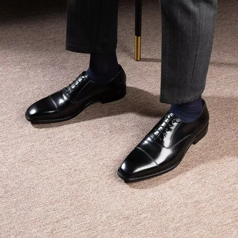 Veltique Elegant Lace-Up Oxfords