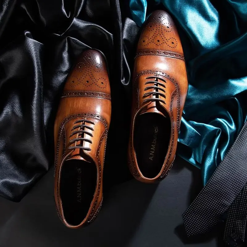 Velvoura Classic Oxfords